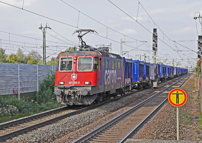 新能源電動(dòng)汽車出口排名第一
